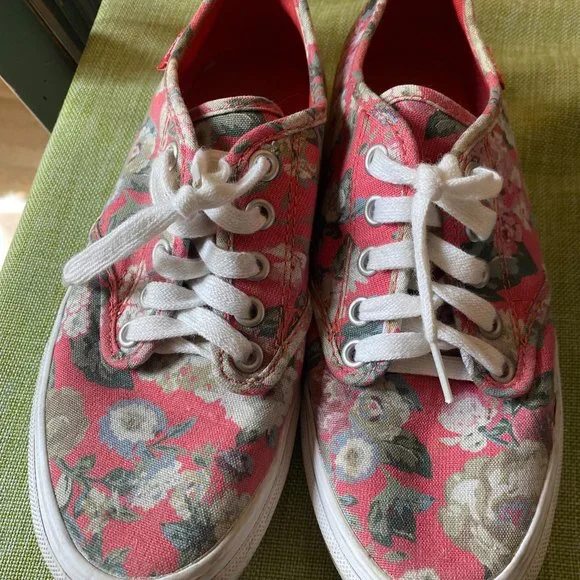 Vans floral design hotsell
